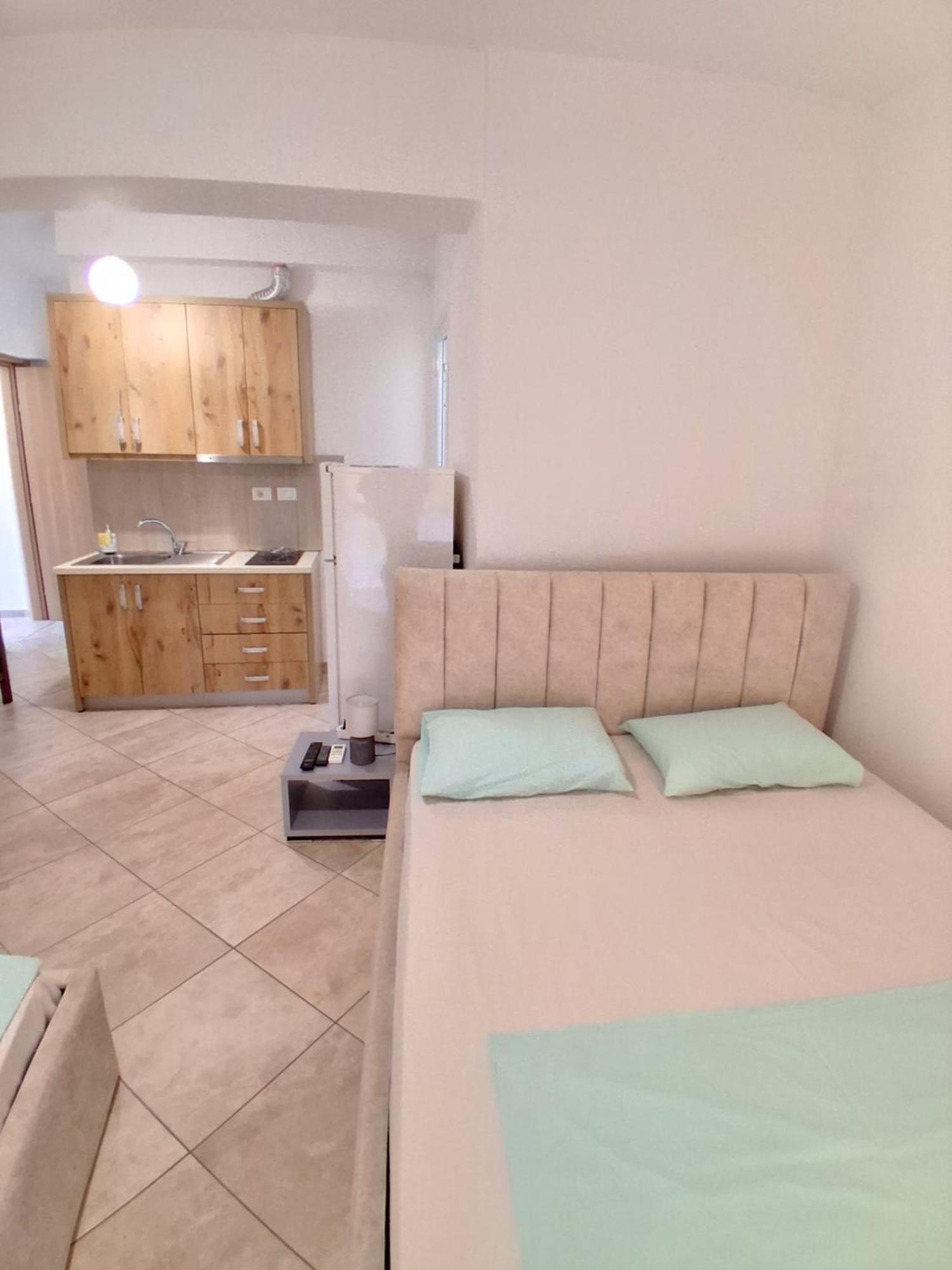 Apartament With View *